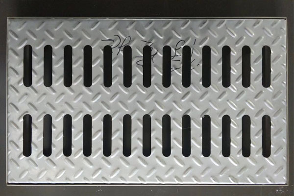 Stainless steel grate